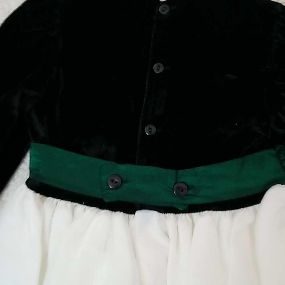 Dress - Picture 5 of 7